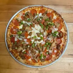Deluxe Pizza